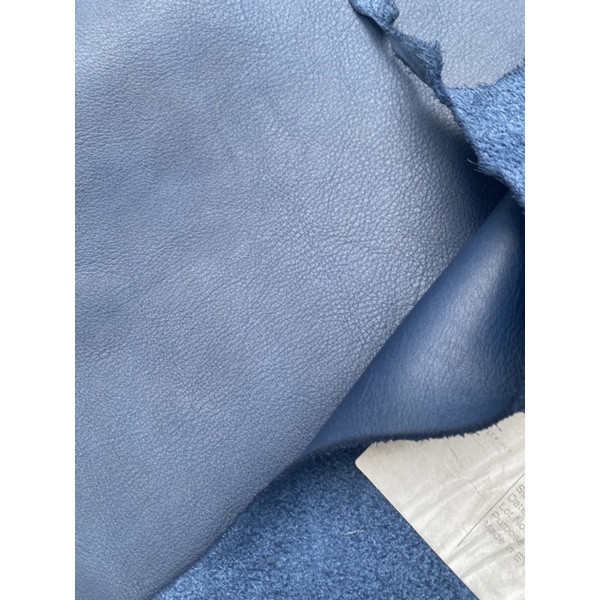 Da bò hạt tự nhiên Ý