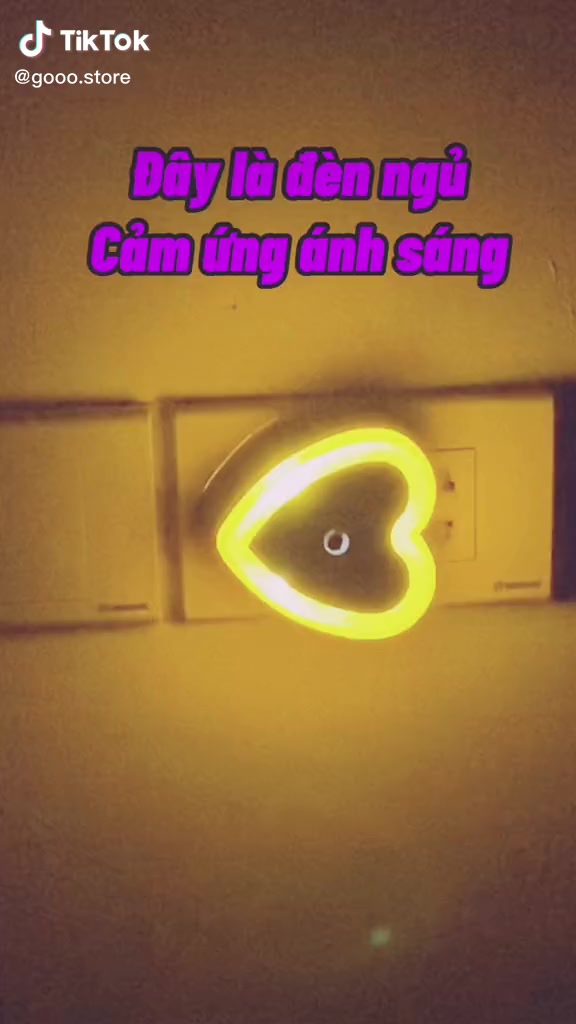 Đèn ngủ LED cảm ứng ánh sáng tự động bật tắt nhiều màu Gooo store | BigBuy360 - bigbuy360.vn