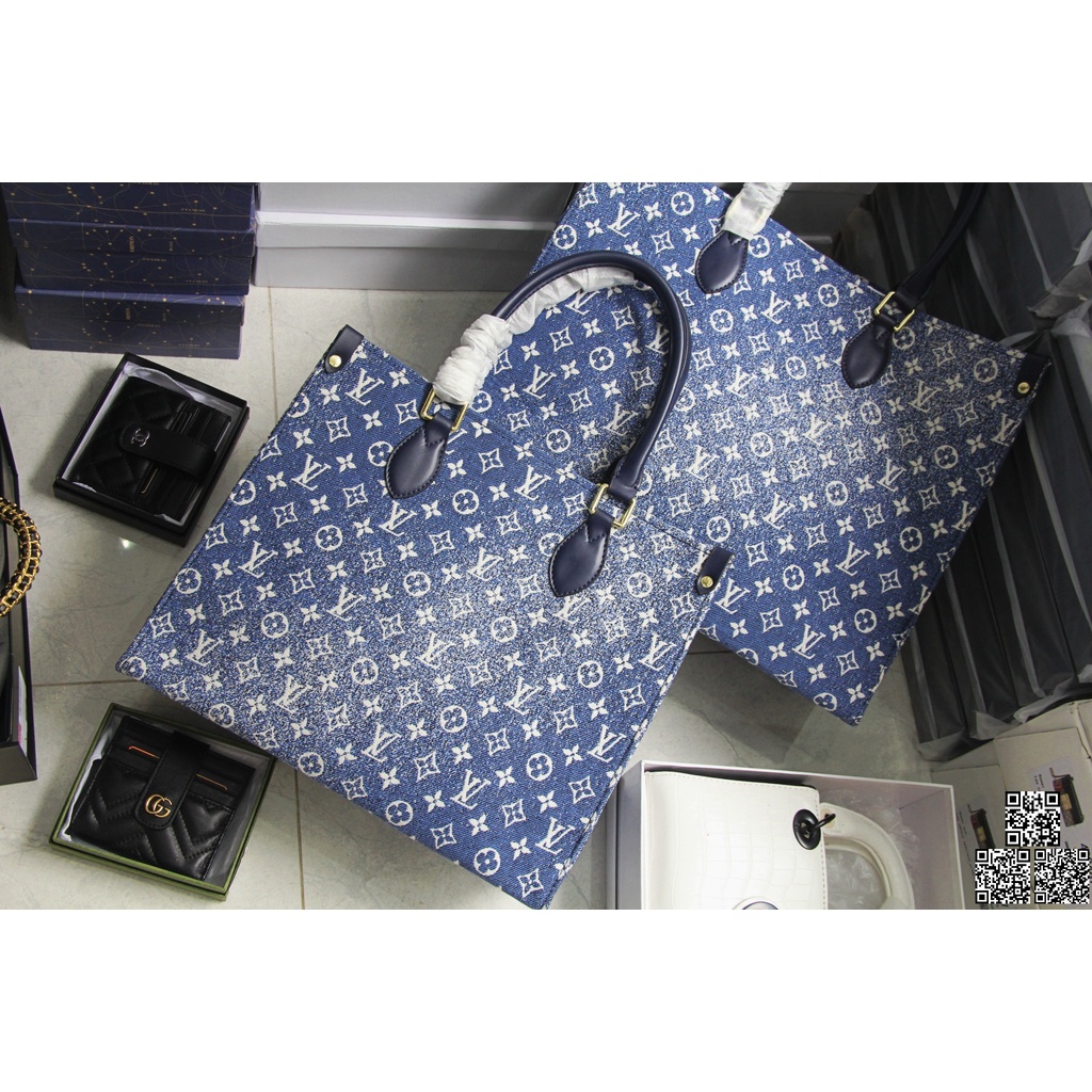 Túi Tote Book Denim Lvi Xanh Công Sở Dáng 2022 Size 36 Hàng Sẵn Hình Thật Shop Chụp