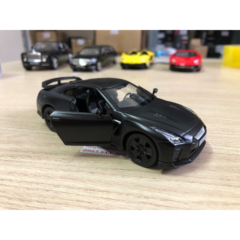 Mô hình siêu xe Nissan GTR tỉ lệ 1:36 bằng hợp kim (MX129)
