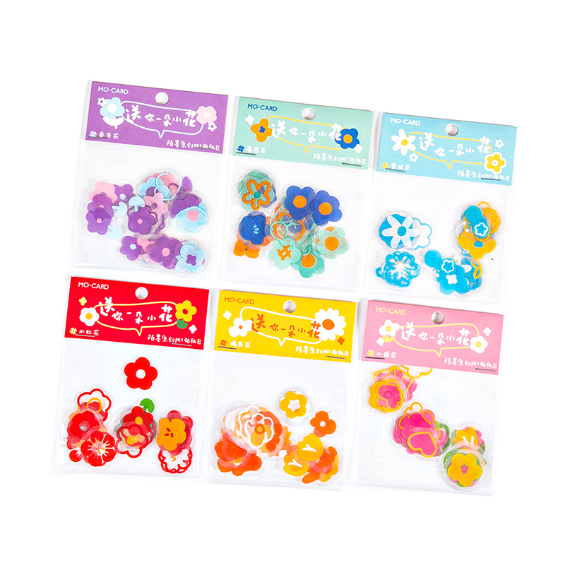 Set 45 Miếng Dán Hình Hoa Dễ Thương Dùng Để Trang Trí