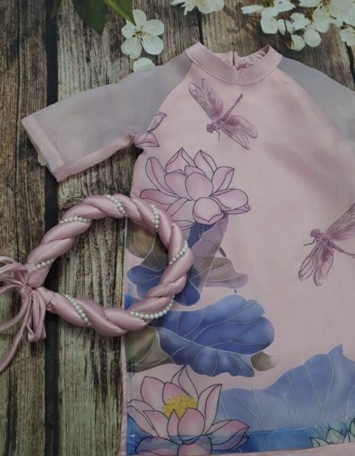 [⚡FREESHIP⚡],[Tặng kèm mấn] Set Áo Dài Cách Tân Cho Bé Gái Họa Tiết Chuồn Chuồn Cánh Sen Chất Phi Lụa Cao Cấp