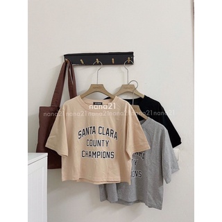 Áo croptop chữ Santa clara