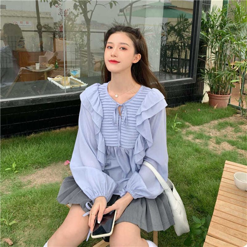 (ORDER) Áo blouse tay chuông màu xanh nhạt xinh sắn cổ yếm bèo kiểu Hàn Quốc có size ulzzang style