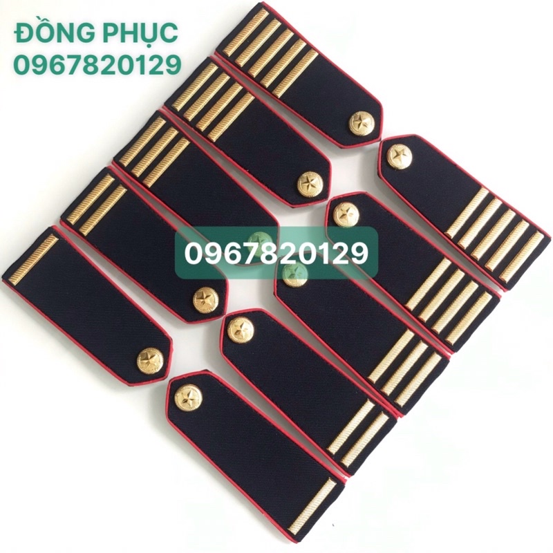 Cầu Vai Bảo Vệ Có Gắn Sao.