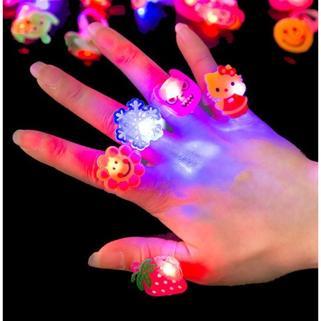 Nhẫn Hình Hoạt Hình Có Đèn LED Phát Sáng Cho Bé