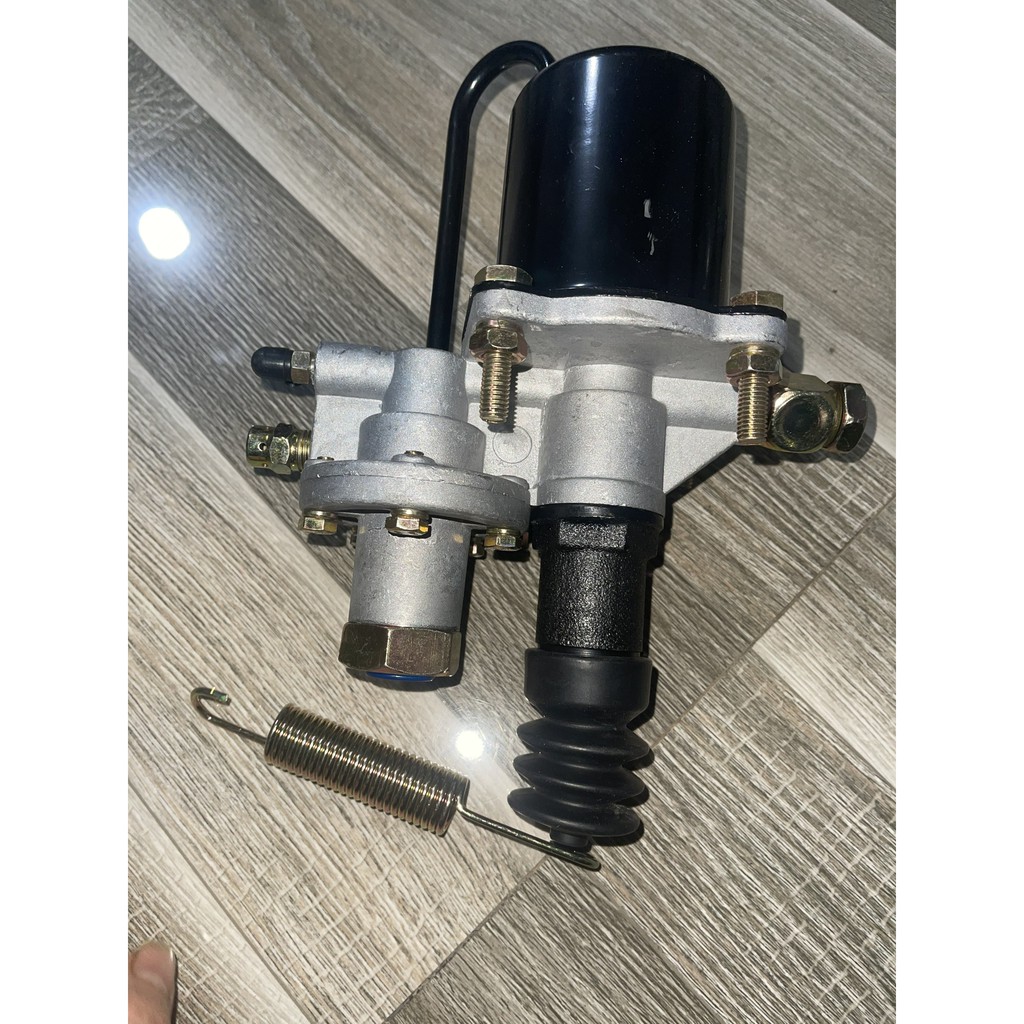 Sản phẩm gia đình làm: combo 6 Tổng côn dứoi phi 70 lắp xe cửu long đông phong 3,5 đến 6 tấn