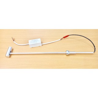 Đèn led rọi tủ dạng cây - thân bạc