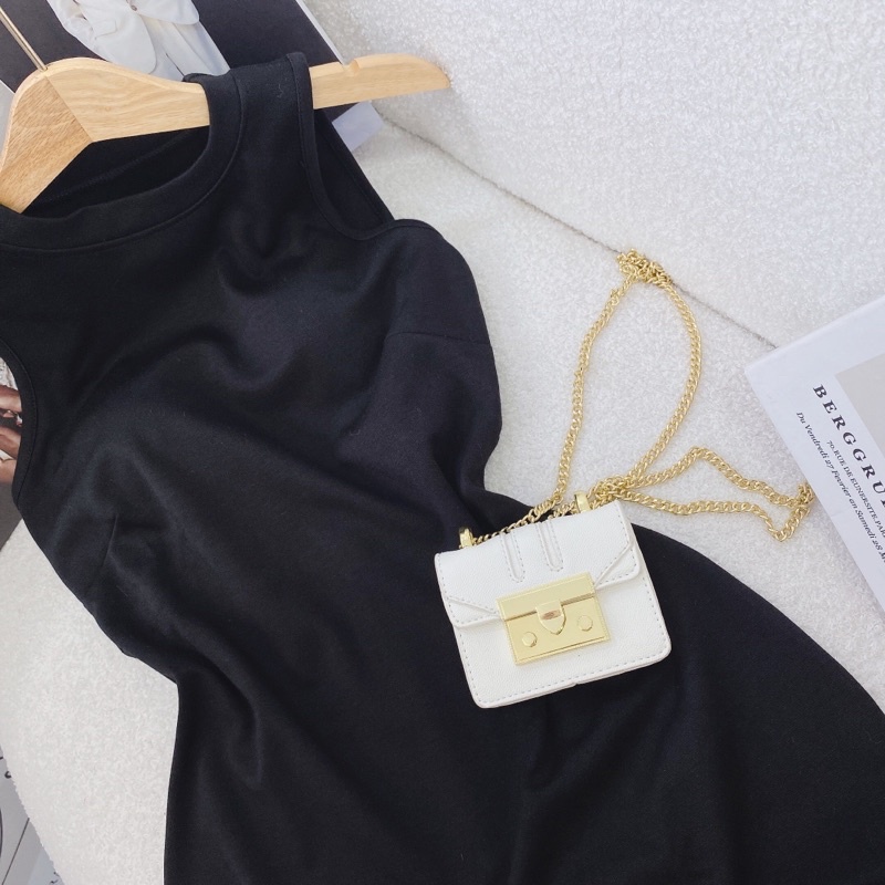 ĐẦM BODY ĐEN CUT OUT LƯNG SÁT NÁCH