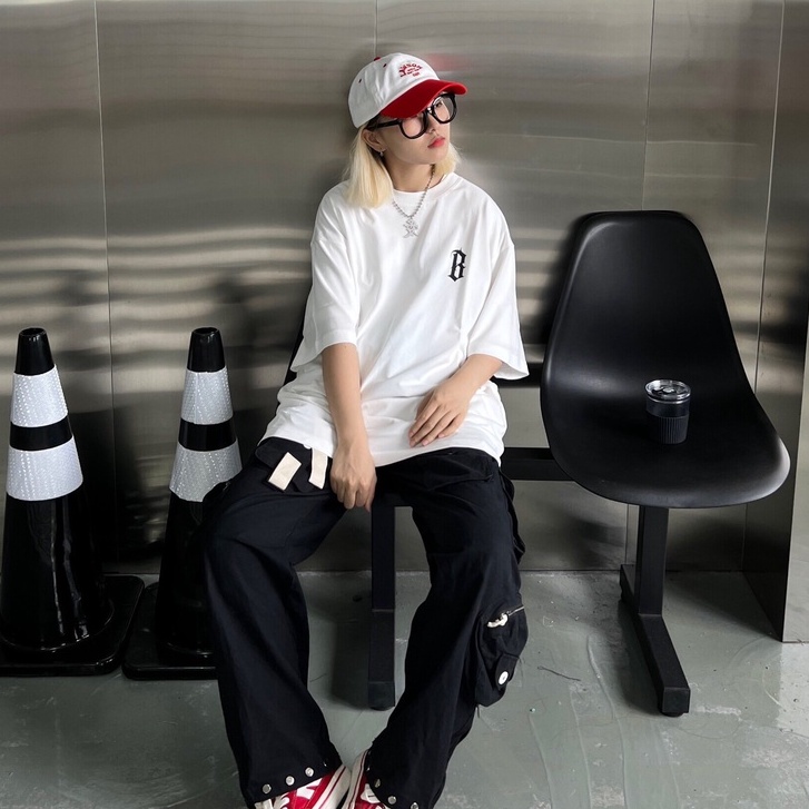 Áo phông BONELESS, áo thun unisex, chất cotton thoáng mát, form rộng, Dorystore