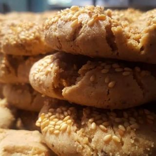 Bánh bột đậu ( dùng chay được,  bán theo kí )
