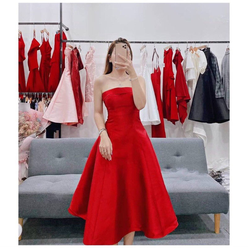 đầm xoè cúp ngực