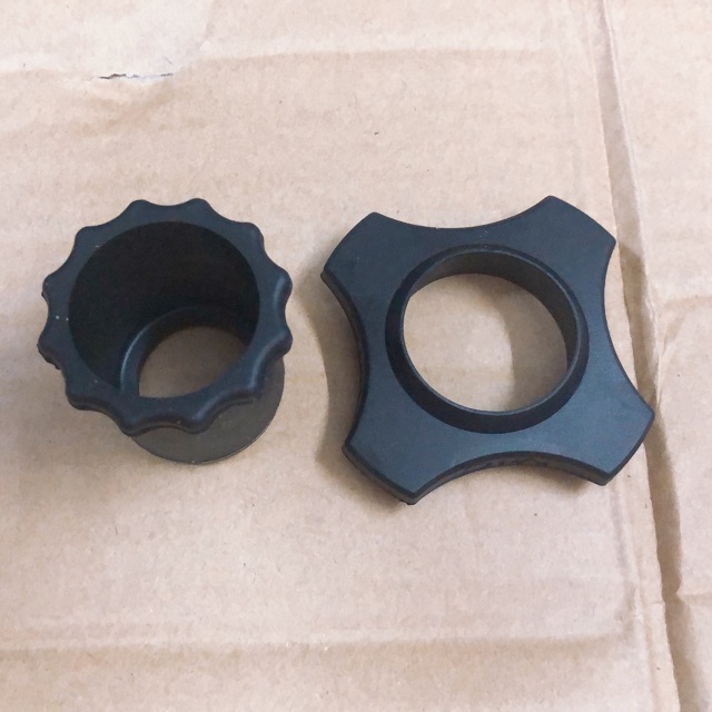 Bệ đỡ chống rơi dành cho micro ( bằng cao su bền chắc).