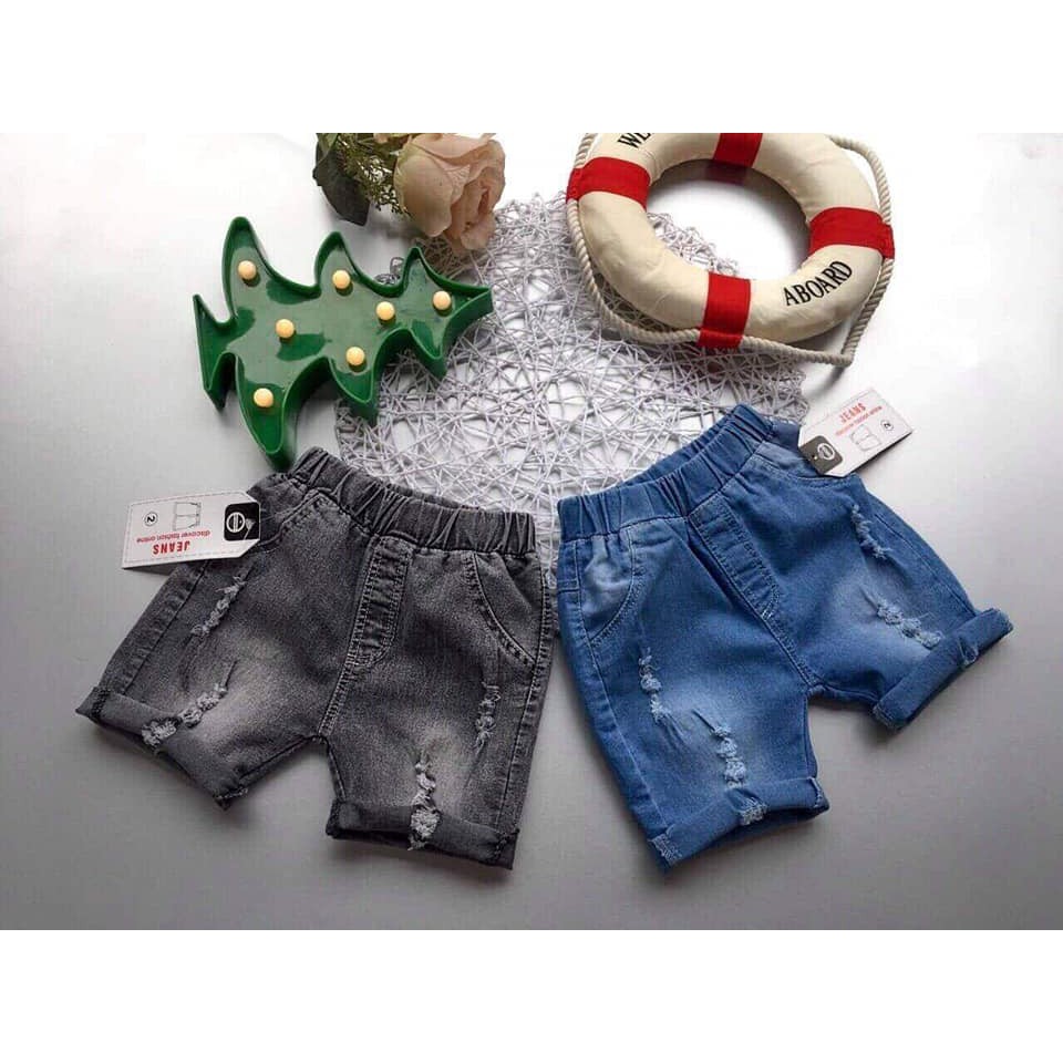 Quần jean đùi bé trai