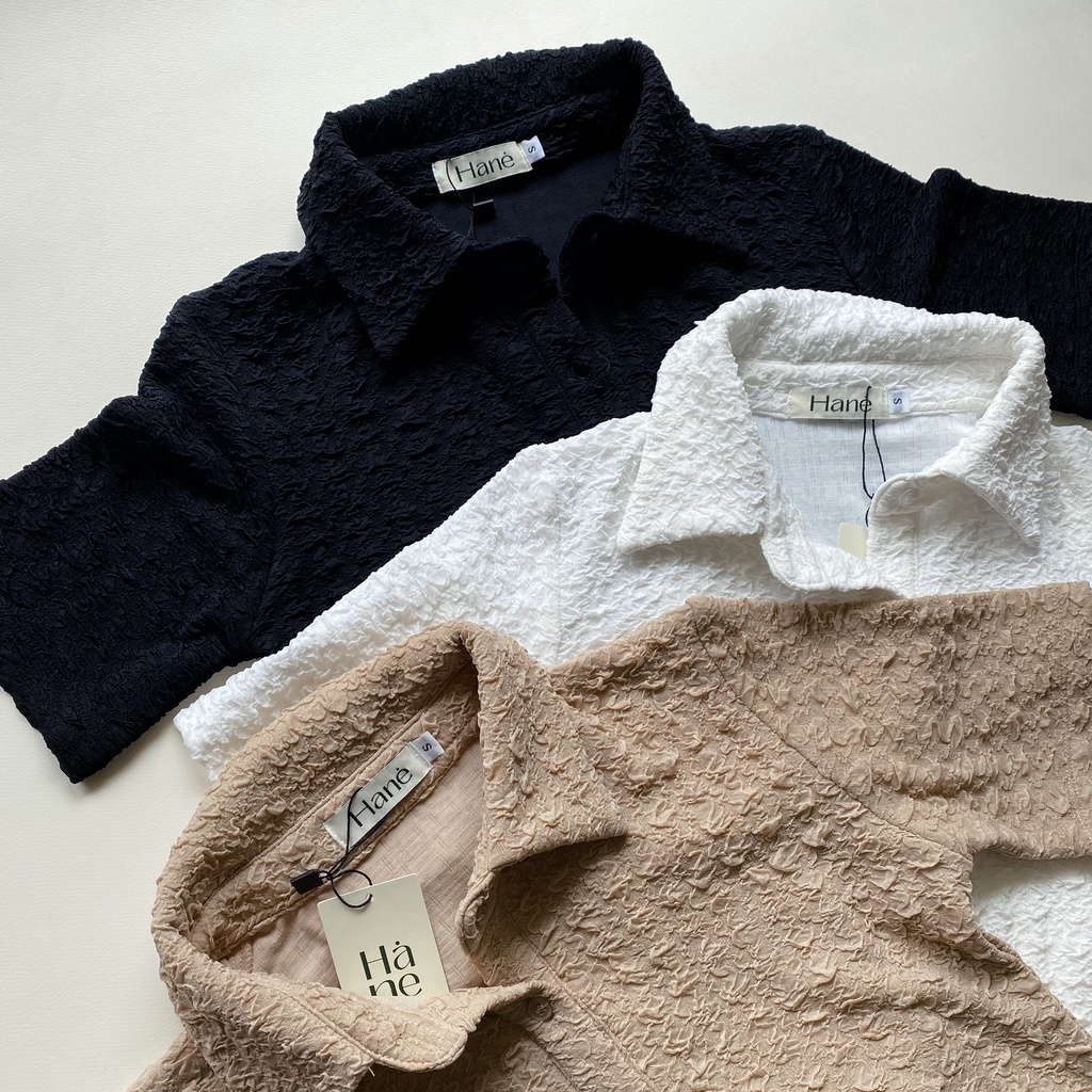 Áo Polo Croptop Hoạ Tiết Nổi