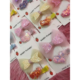 Set 2 kẹp tóc nhiều màu cho bé.