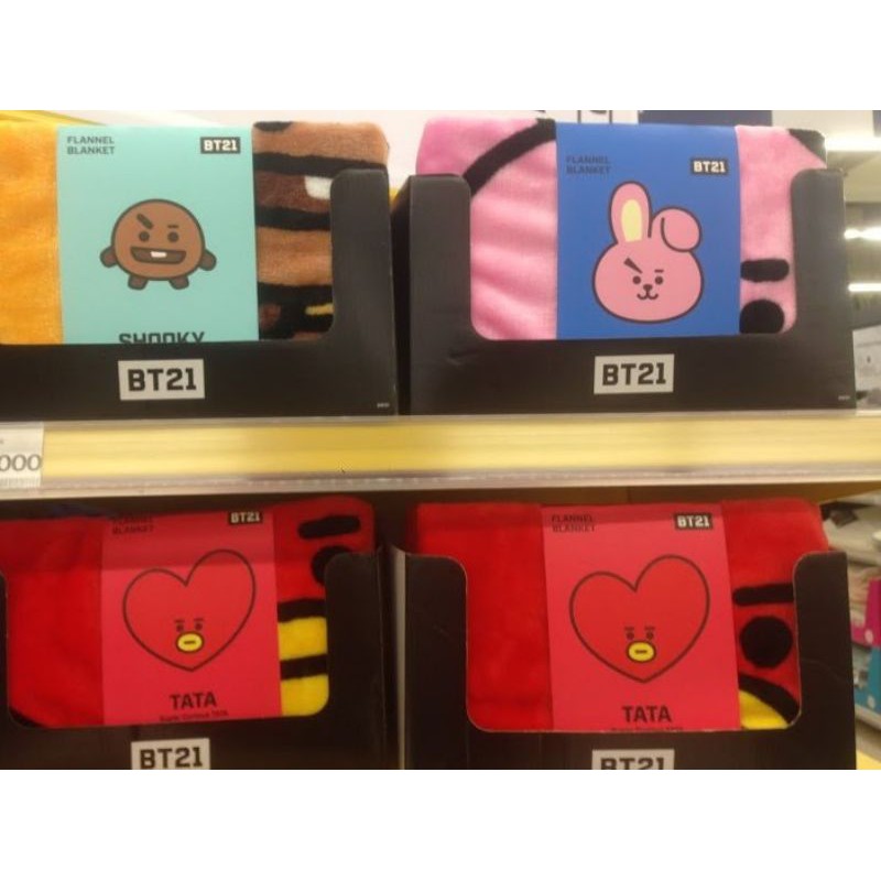 CÓ SẴN CHĂN BT21 BLANKET HOMEPLUS CHÍNH HÃNG