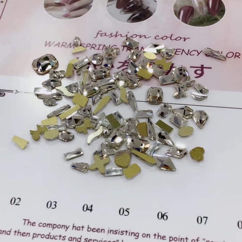 Đá mix hình chân bằng sz thường