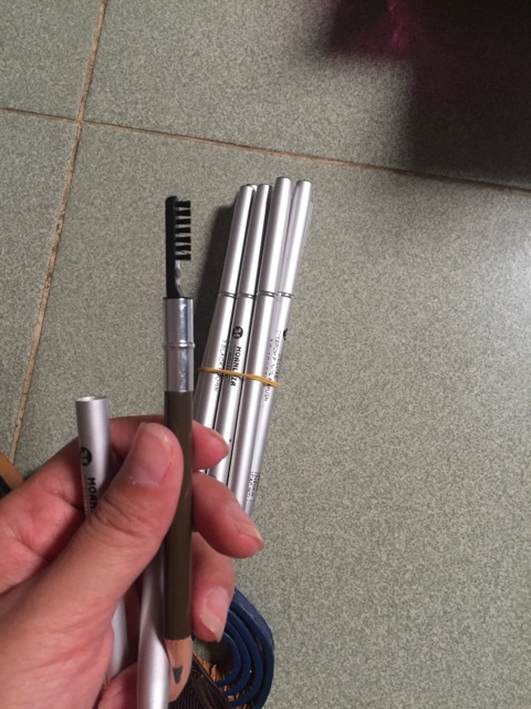 Thanh lý chì kẻ mắt