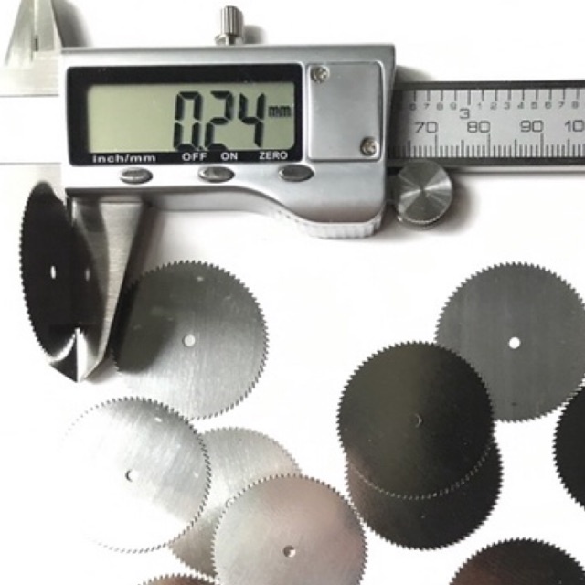 Đĩa cưa 32mm lỗ đĩa vít 2mm