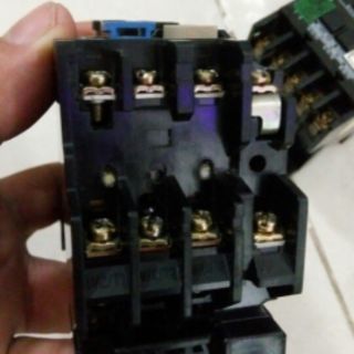 Khởi động từ Mitsubishi