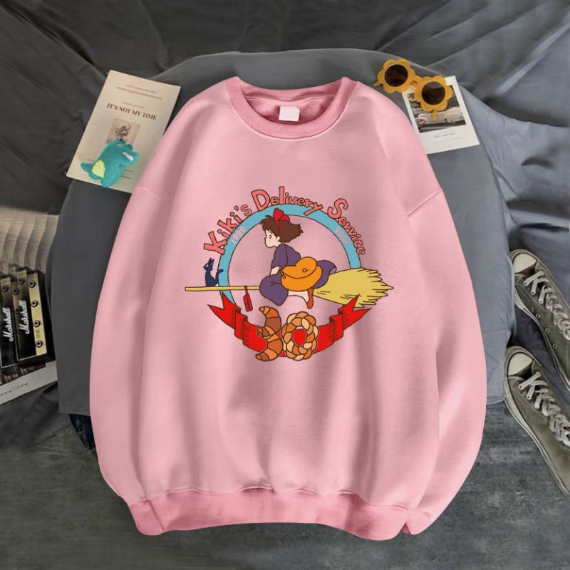 ÁO SWEATER UNISEX NỈ BÔNG IN KIKI CƯỠI CHỔI