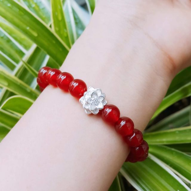 Vòng tay hoa sen bạc