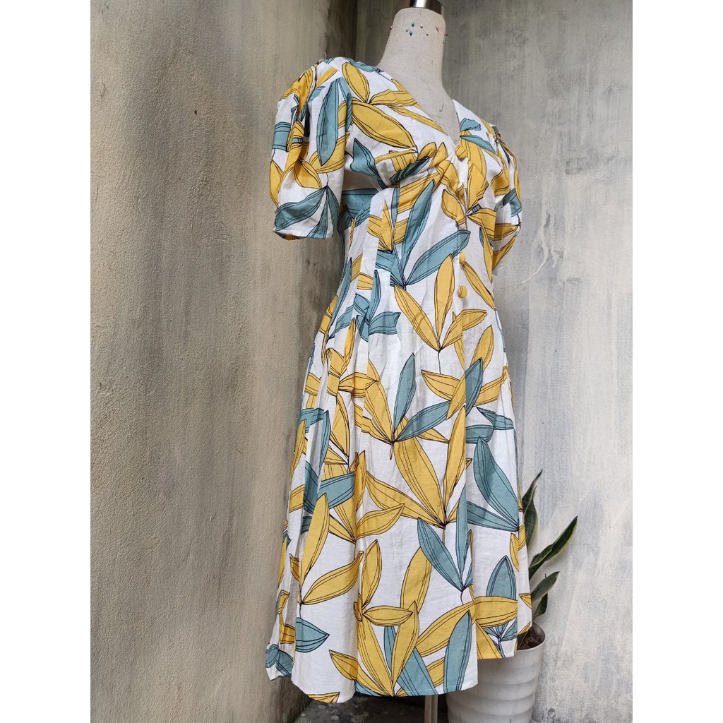 Size M L 40-65kg váy đầm dáng xòe cổ v họa tiết hóa lá mùa hè đi biển công sở trẻ trung niên đẹp xinh giá rẻ dài