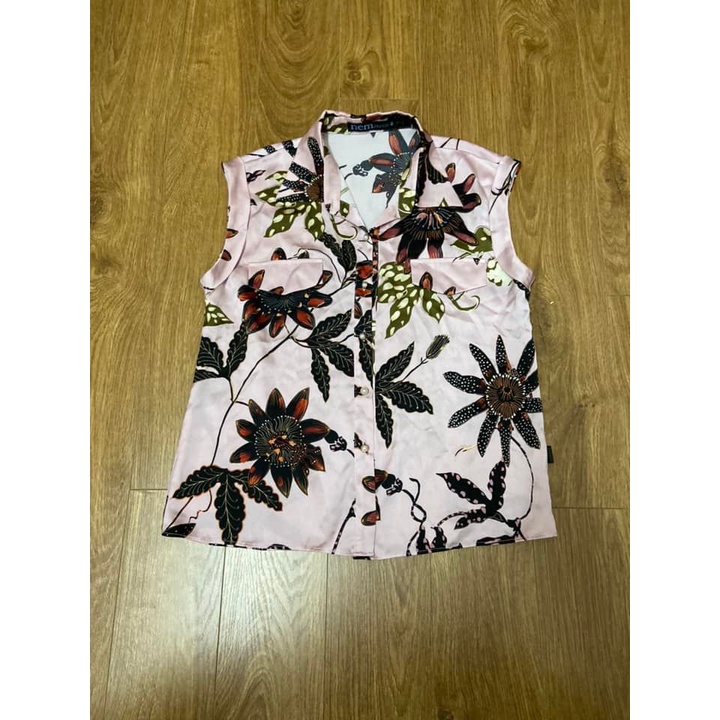 Áo nem và chân váy xếp tầng size M