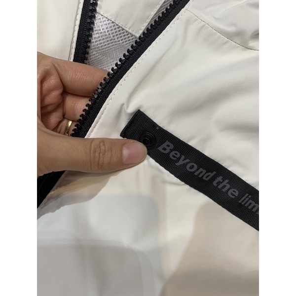 Áo gió nữ xuất hàn