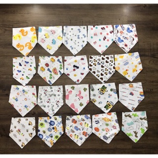 Set 5 yếm cotton cho bé