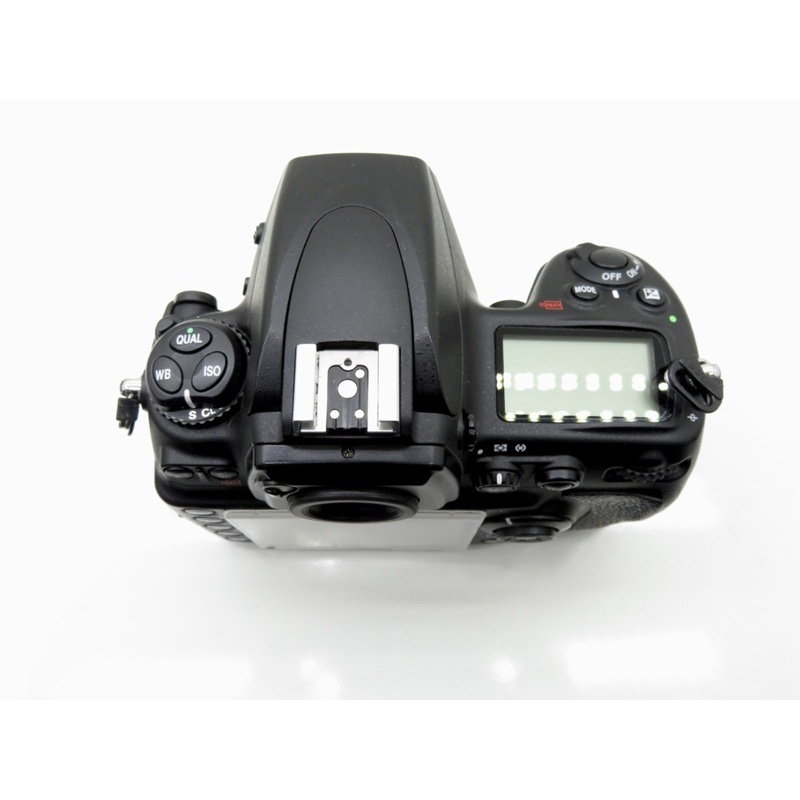 Bộ máy ảnh Nikon d700 Kèm Lens Nikon 35-70f3.3-4.5