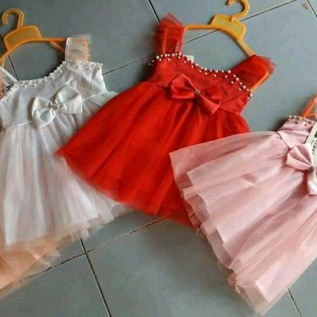 Đầm váy trẻ em