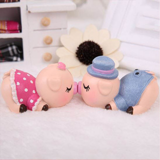 Trang trí bánh sinh nhật bánh kem cho bé - cặp đôi heo xanh hồng quỳ ( 2 bé )