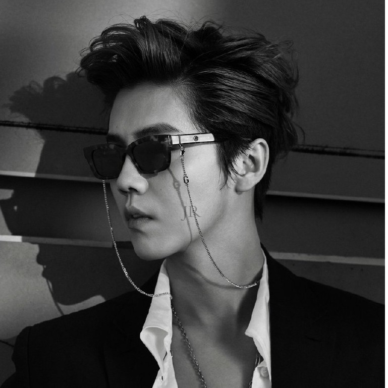 MẮT KÍNH MÈO NAM NỮ KIỂU OVERSIZE , KÍNH MÁT CAO CẤP HOT TREND Q1996 | BigBuy360 - bigbuy360.vn