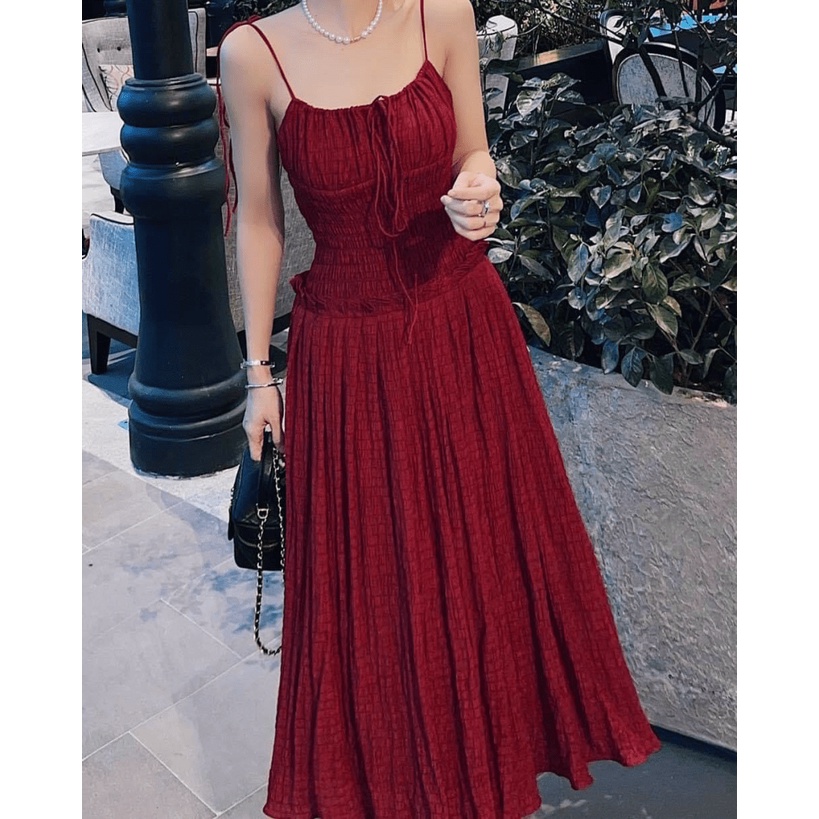 ĐẦM XỐP 2 DÂY DÁNG MAXI TÔN DA NÕN NÀ XINH NHƯ CÔNG CHÚA