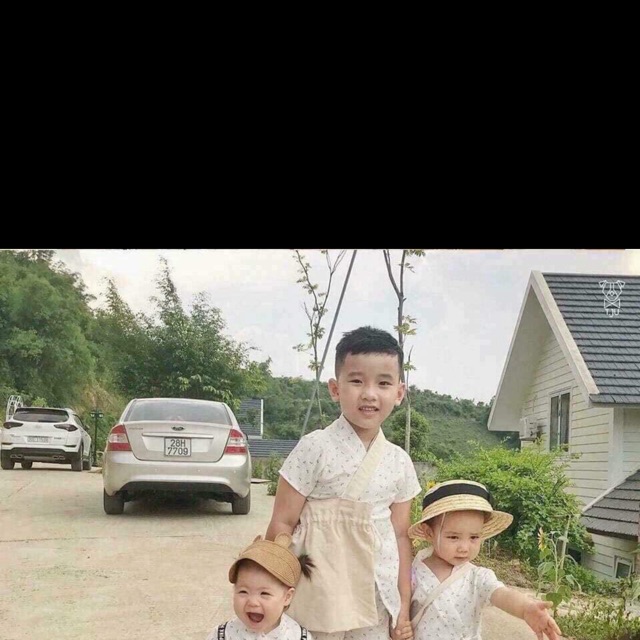 Dép vịt thái