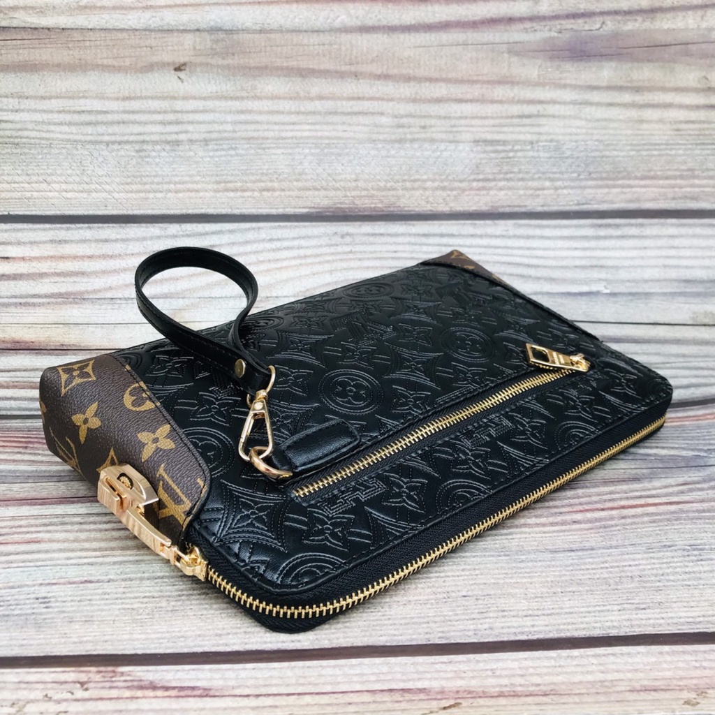 Ví da thời trang kẹp nách cầm tay LV khóa số bảo mật cao cấp clutch Yume sang chảnh fullbox L.V500