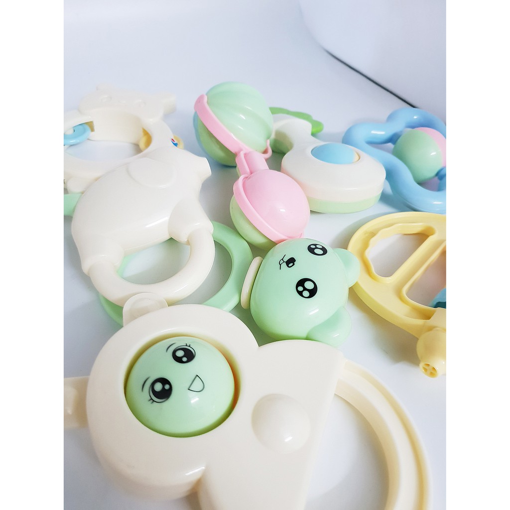 Bộ đồ chơi xúc xắc Baby Rattles Suit 8 món