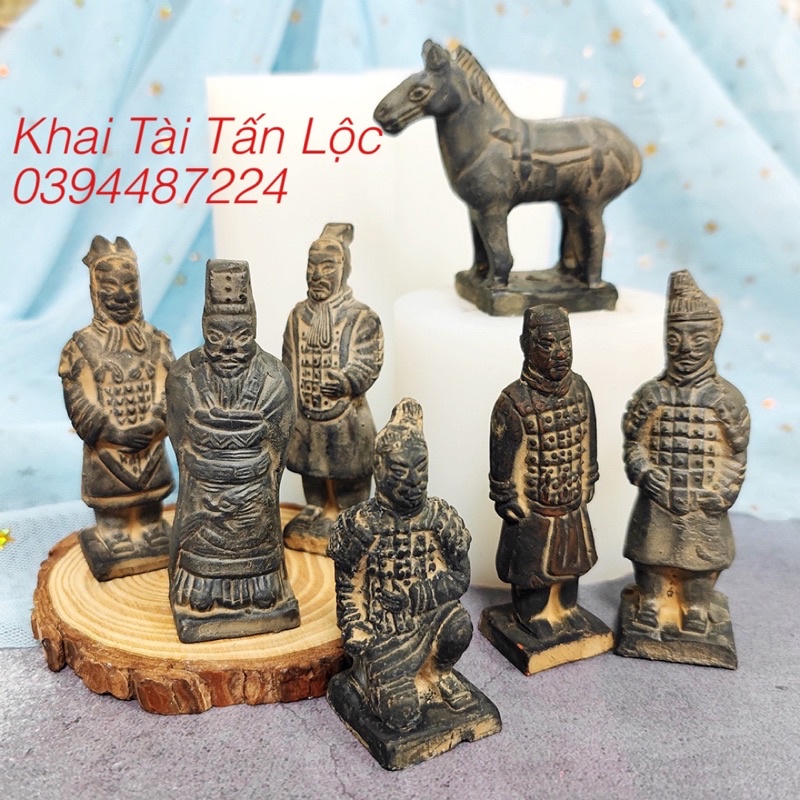 Bộ 9 tượng đất nung cao 9cm mô phỏng đội quân đất nung Tần Thuỷ Hoàng