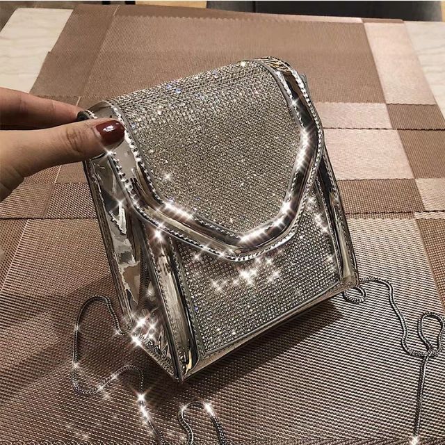 Túi đeo chéo nữ