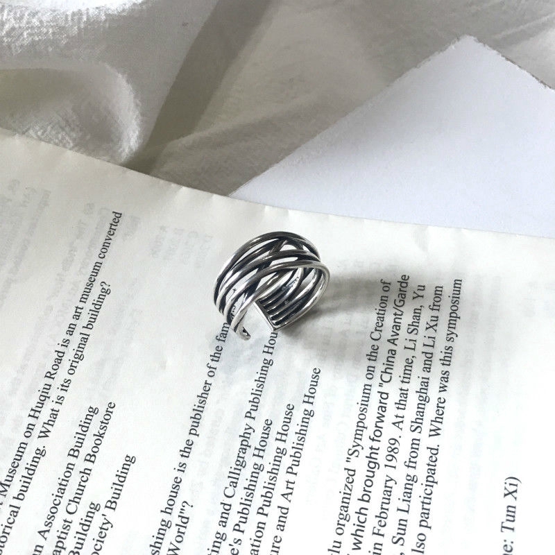 Nhẫn nhiều lớp phong cách retro sành điệu