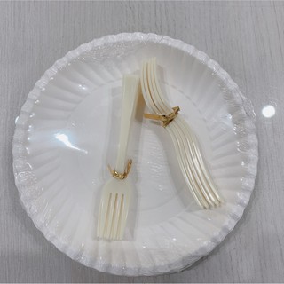 Combo 5 xấp dĩa giấy đựng thực phẩm màu trắng 16cm (50 cái/combo,10 cái/xấp)