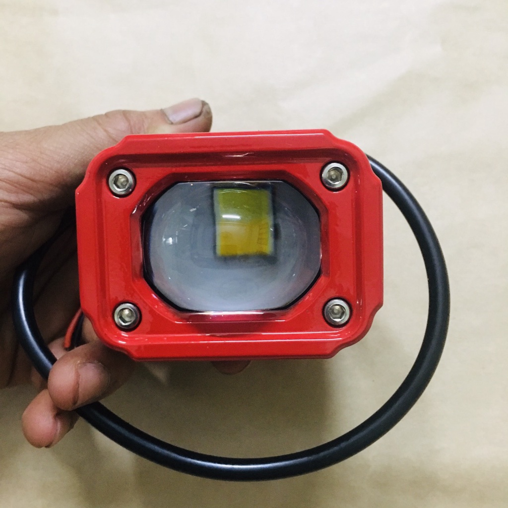 Đèn trợ sáng 2 mầu F22X