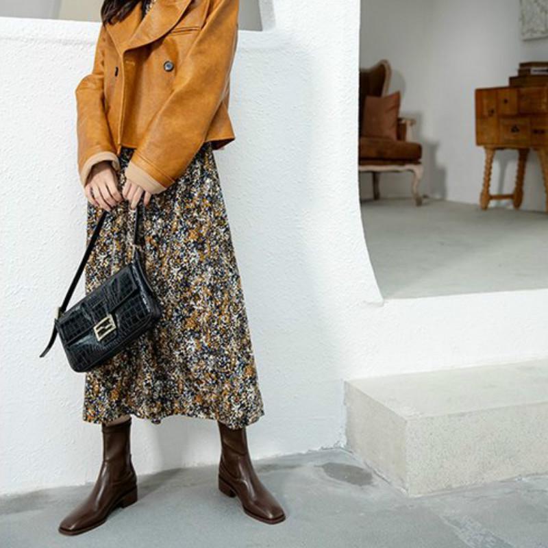 Giày bốt mũi vuông phong cách Hàn Quốc sành điệu cho nữ | BigBuy360 - bigbuy360.vn