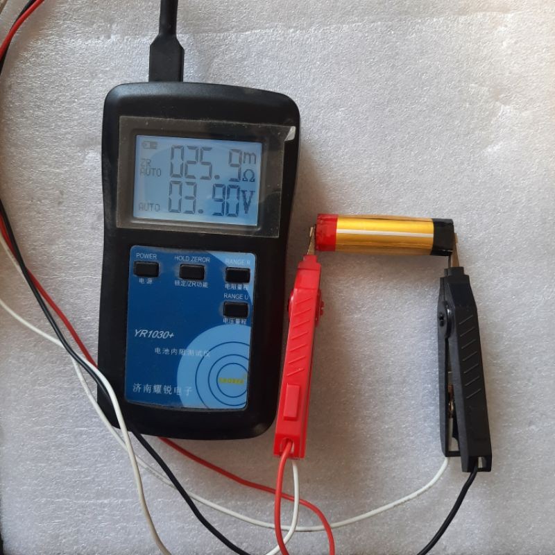 pin lithium hình trụ 3.7v/2.2w xả cao 15A