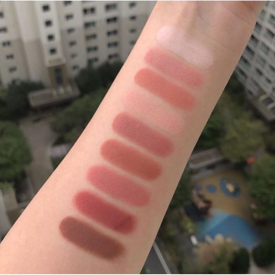 Phấn Mắt 9 Ô 3CE Multi Eye Color Palette Dry Bouquet
