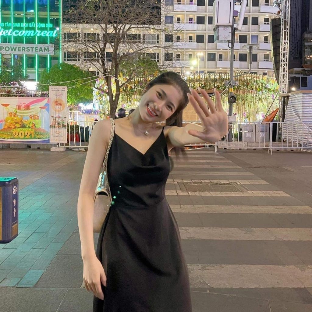 Váy thiết kế nữ 2 dây dáng suông lụa Hàn, Đầm thiết kế nữ 2 dây dáng suông lụa Hàn Daudoo Boutique 40 đến 60kg QATE A2 | BigBuy360 - bigbuy360.vn