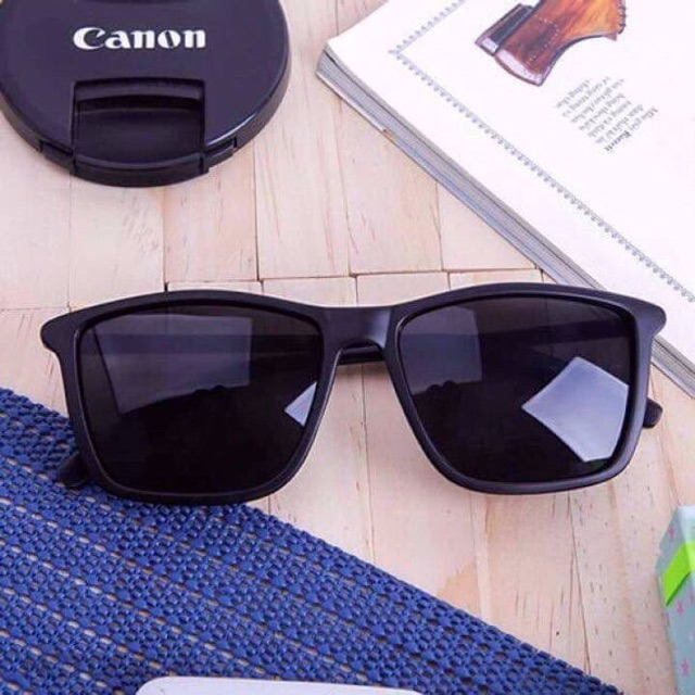 KÍNH MÁT V TÂY THỜI TRANG NAM NỮ - THÍCH HỢP ĐEO CẶP