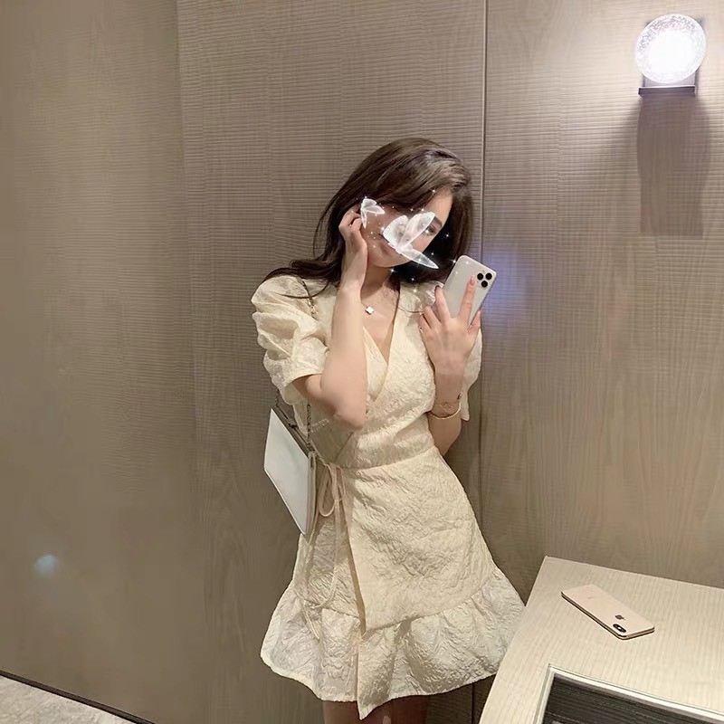 ĐẦM XÔ HOA NỔI ĐẮP CHÉO CHÂN BÈO | BigBuy360 - bigbuy360.vn